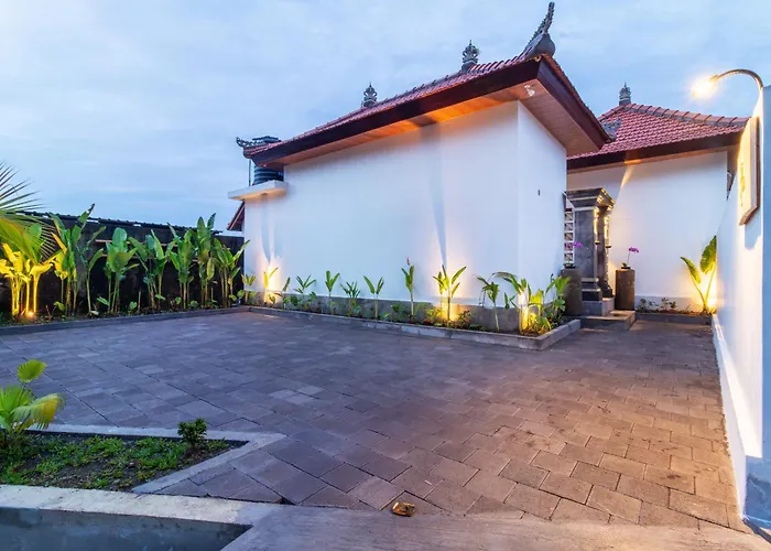 Umah Uwa Ubud Villa *